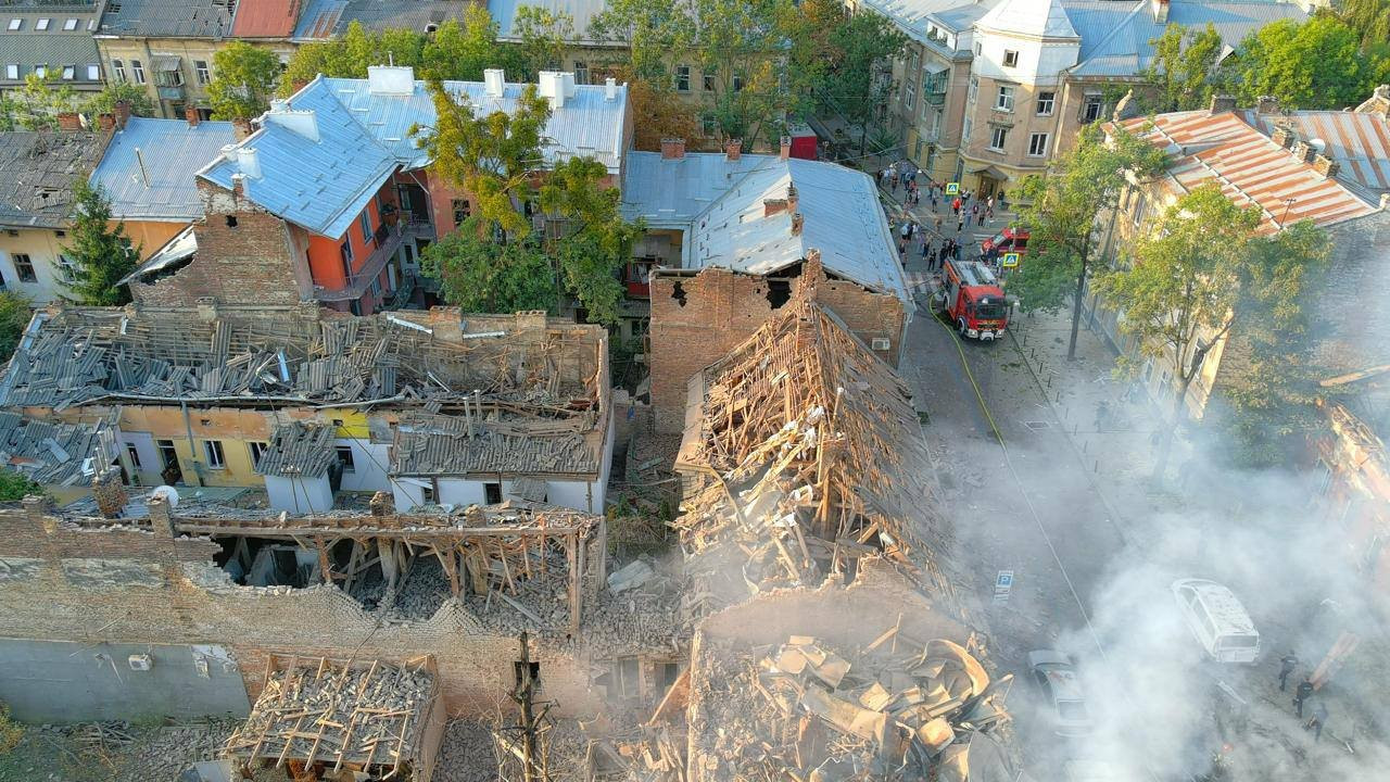 Eight dead and 25 damaged UNESCO monuments: five commanders of the Russian Armed Forces were informed of suspicion for the attacks on Lviv