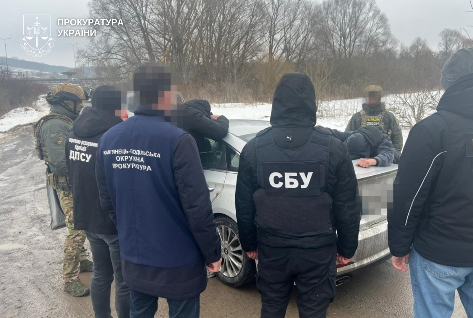 A scheme of illegal transportation of conscripts was exposed in Khmelnytskyi region