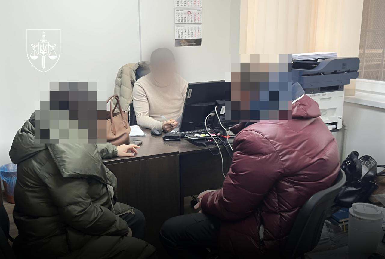 In Prykarpattia, a law enforcement officer was exposed for embezzling UAH 2.7 million of state aid to the family of the deceased defender of "Azovstal"