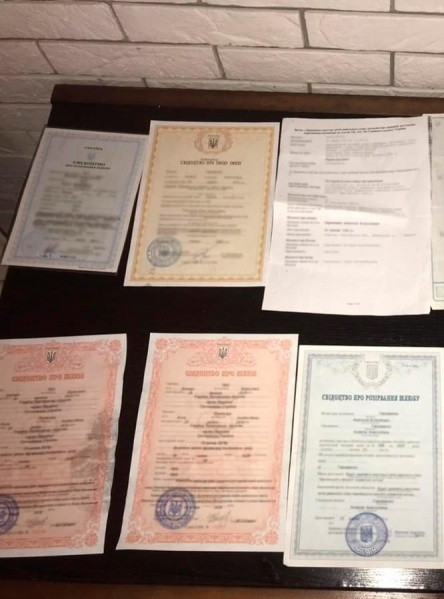 Афера з нерухомістю на понад 4 млн грн – на Буковині судитимуть учасників злочинного угруповання