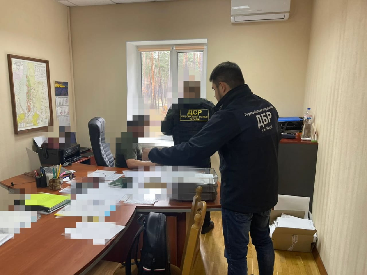 40 тис доларів США за виділення земельної ділянки – на Київщині судитимуть посадовця лісового господарства