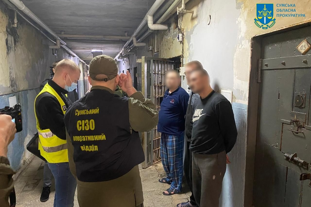 У Сумах викрито діяльність 5 осіб, які ошукували військовослужбовців