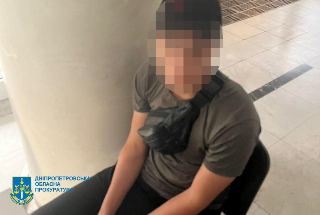 Передав ворогу інформацію про розташування військових та складу з паливом для техніки ЗСУ на Дніпропетровщині – викрито місцевого жителя