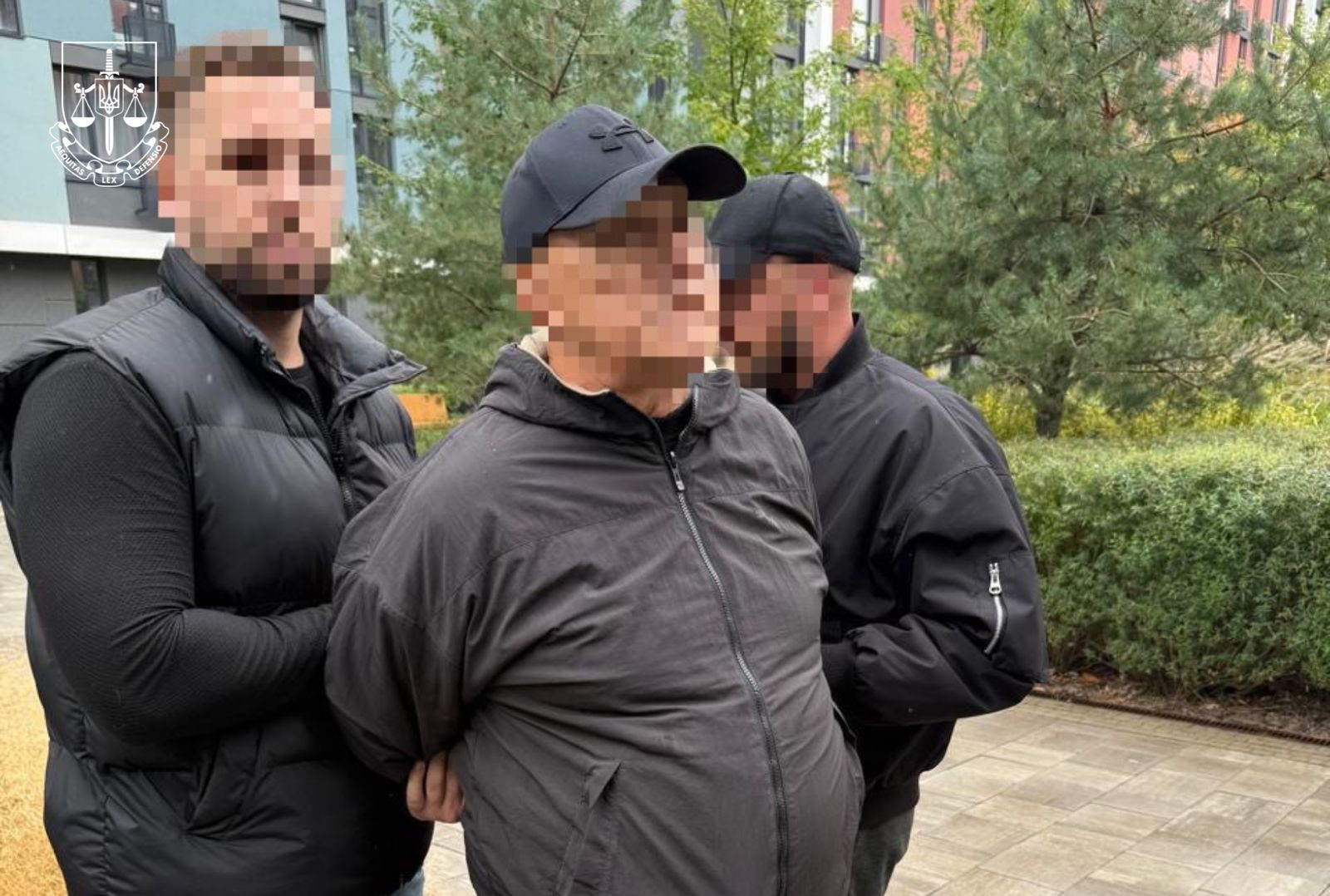 Пропонував «домовитися» за 15 тисяч доларів. Викрито спробу впливу на кадрове рішення у Збройних Силах