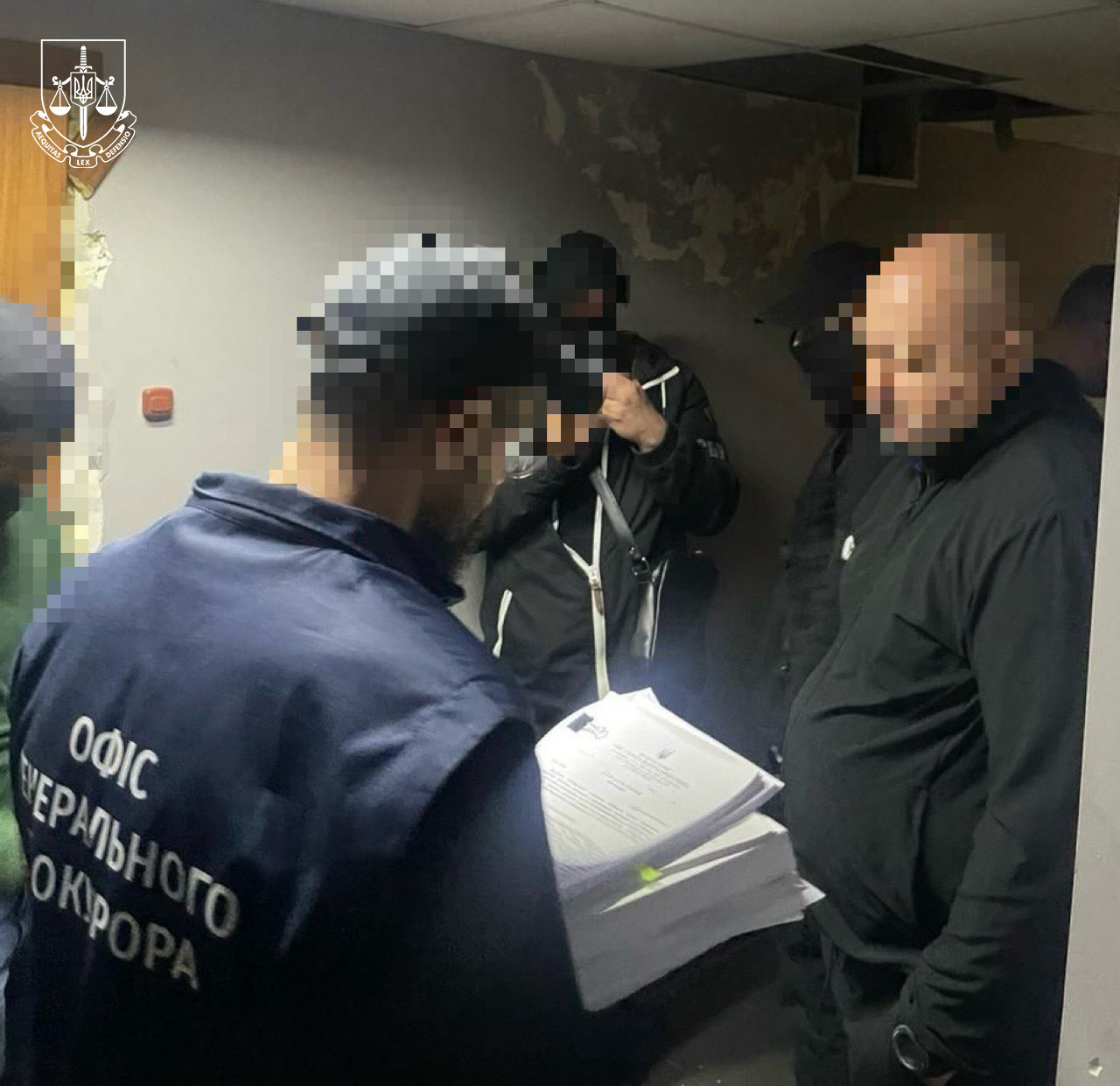 Колишніх керівників господарського підрозділу Служби безпеки викрито на розкраданні понад 26 млн грн на закупівлях пального